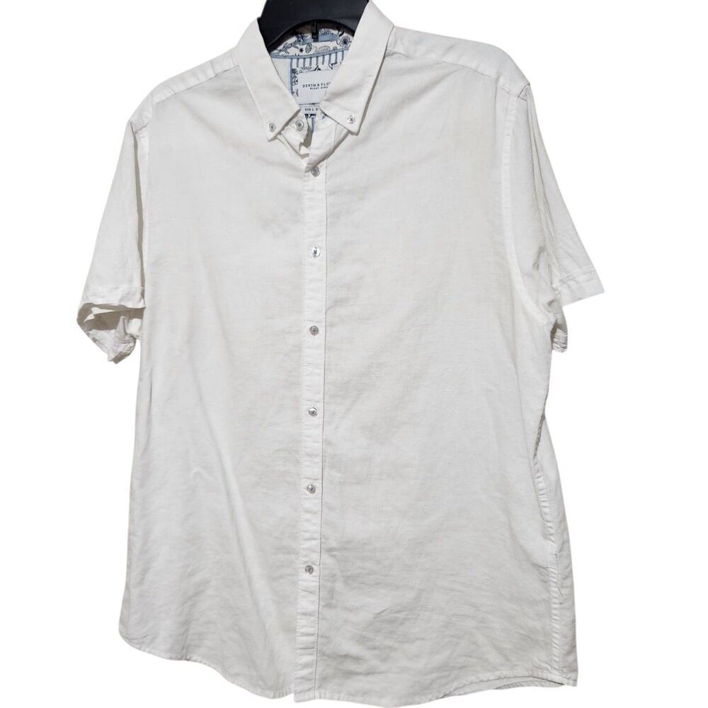 Denim and Flower Linen Shirt Size Large White Short Sleeves Front Button